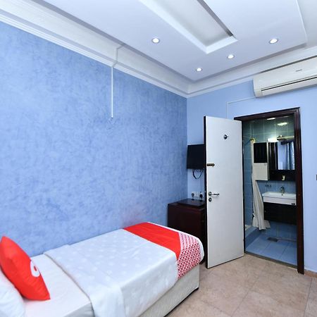 OYO 137 Marina Hotel Mascate Exterior foto