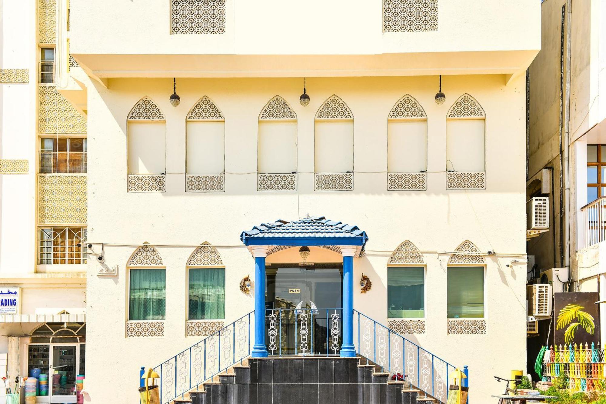 OYO 137 Marina Hotel Mascate Exterior foto